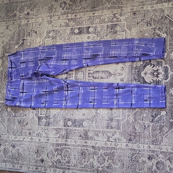 Yoga leggings - Picture 1 of 10